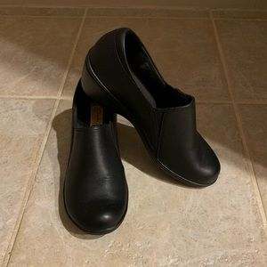 clarks women's grasp chime loafer